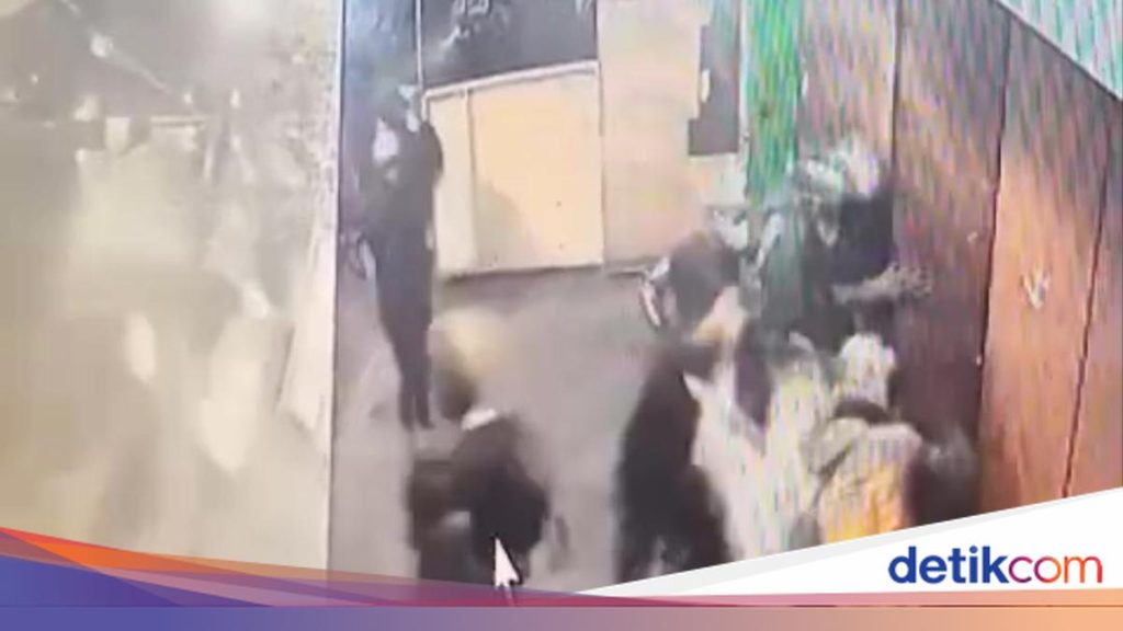 Teror Berandalan Motor di Tasikmalaya, Pedagang Pecel Lele Diserang